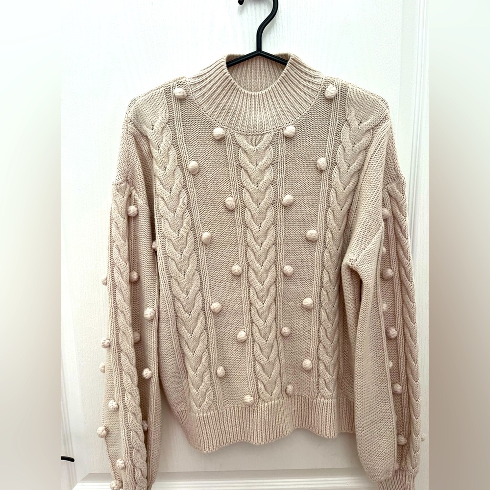 Vintage style Pom Pom knit